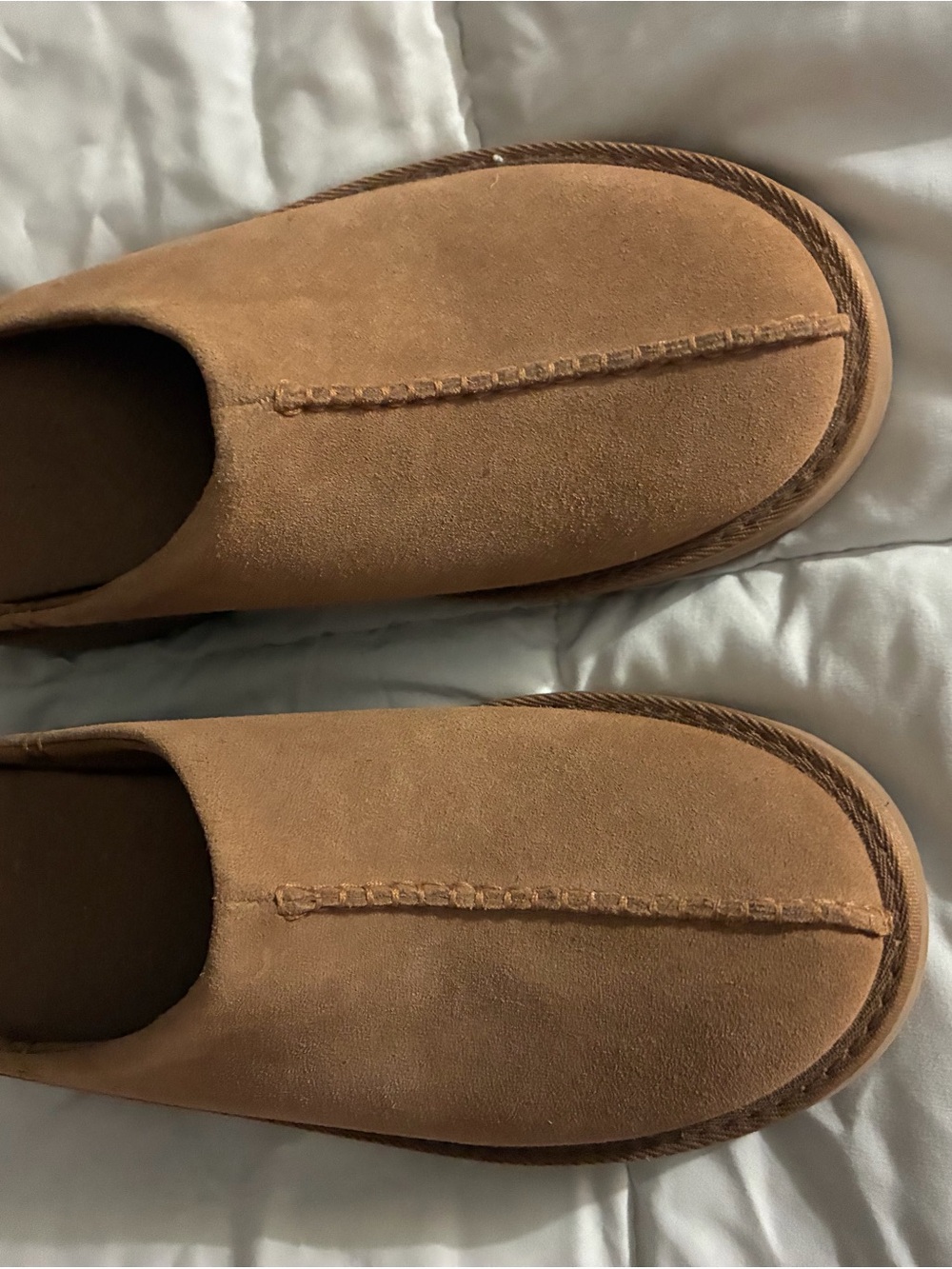 UGG Women's Suede Slip-On Platform Clogs in Chestnut